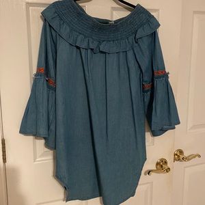 A&A blue Jean tunic.  Size medium .  Only worn once